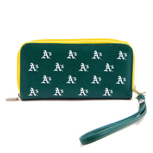Load image into Gallery viewer, Oakland Athletics Wristlet Wallet