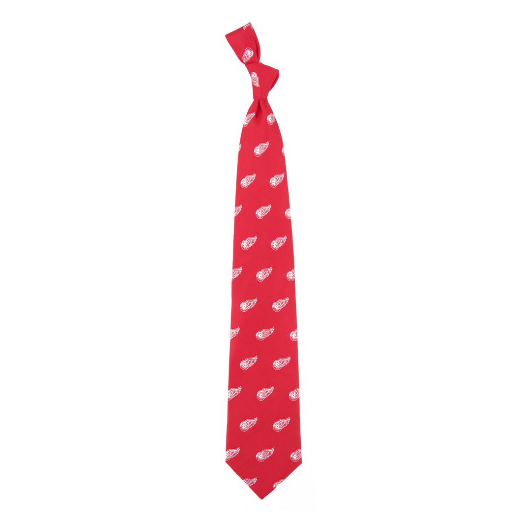 Red Wings Tie Prep